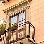 Kalsa Baroque Apartment