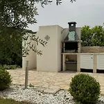 Villa Elemiri