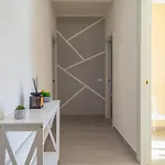 Nicole Rooms