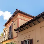 Villetta Mezzarancia All'Orto Botanico By Wonderful Italy