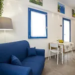 Acquaro Suite Jacuzzi