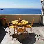 Holiday Rentals Taormina
