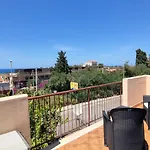 Casa Delle Camelie