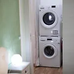 Marsala Central And Colorful Apartment!