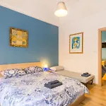 Arte House In The Historical Catania - Happy Rentals