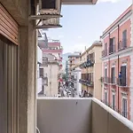 New Stabile Apt Balcony Central Apartment