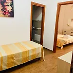 Il Glicine Appartamenti & Rooms