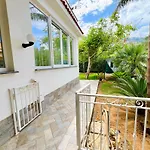Nature House Nd