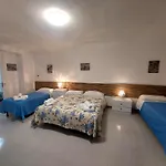 Casa Tra Cielo E Mare