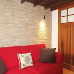 Cecilia Apartments Mondello