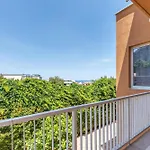 Addaura Seaview Apartment By Wonderful Italy