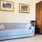 Toto Apartment