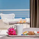 Villa Maria Con Piscina E Vista Mare