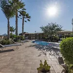 Villa Minoa Con Piscina