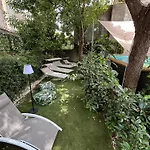 Luxury Historic Residence With Heated Pool Near Catania, Taormina, The Sea And Mount Etna