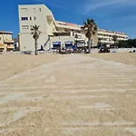 A Casa Di Rosa,Fronte Spiaggia, Piscina,Parcheggio