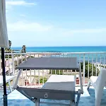 San Lorenzo - A Pochi Passi Dal Mare
