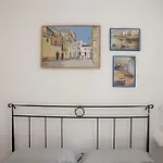Leone Guest House