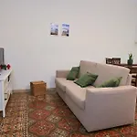 Casa Lauramari