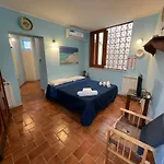 House Quattro Canti