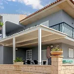 Cozy Home In Scicli With Outdoor Swimming Pool