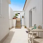 Lu Mari Rooms