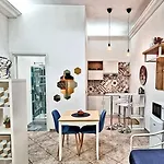 Zanzi 'S Apartments 2