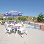 5 Bedroom Nice Home In Monreale
