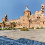 5 Bedroom Nice Home In Monreale