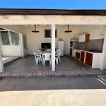 Tridente House