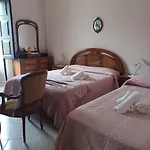 Casa Vacanza 'A Casa Dei Nonni 1'