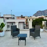 Terrasini Center Apartments