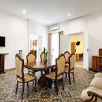 La Dimora Dei Mille - Roomy Apartment With Terrace