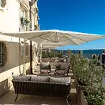 Palazzo Alfeo Aparthotel