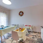 Porta Di Ponente - Guest House - Centro Storico - Parcheggio Bici E Moto Gratuito