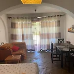 Tradewinds Lodge