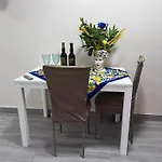 Casa Vacanze A Casuzza
