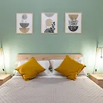 Your Home At The Cathedral - Palermo Cozy Flat
