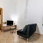Your Home At The Cathedral - Palermo Cozy Flat