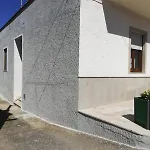 Maranzano Vacanze Casa Con Giardino