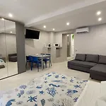 I 3 Principi, Garibaldi Apartment