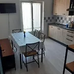 A Tre Passi Dal Mare