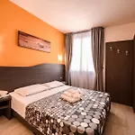 Hotel Rainbow Resort