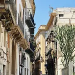 Spina Home Palermo Centro Storico