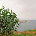 La Terrazza Sul Mare Camera Vicino Aereoporto&Mare Sicilian Vintage Style Seaside Room