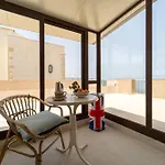 Pam'S Seaview Apartment