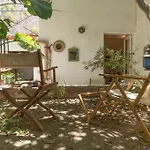 Prestigioso, Sotto Al Castello Di Lipari