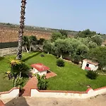 Charming House In Fontane Bianche With Private Garden