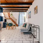 The Traveller'S House - Palermo Station Apartments