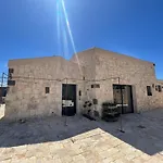 Genisi Country Maison